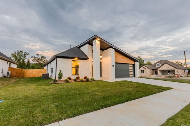 7000 Cold Creek, Alexander, AR 72002