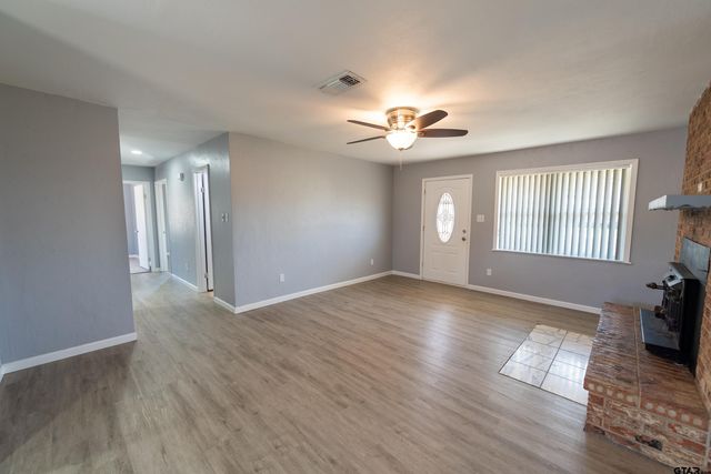 2339 SW County Road 3110, Mt Vernon, TX 75457