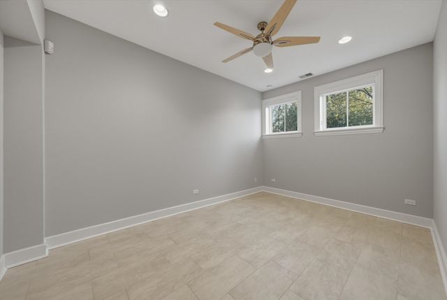 11361 W Plainfield Road, Indian Head Park, IL 60525
