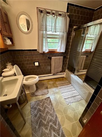 103 Windsor Park Drive, Coventry, RI 02816