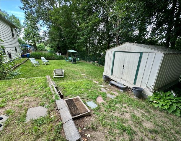103 Windsor Park Drive, Coventry, RI 02816