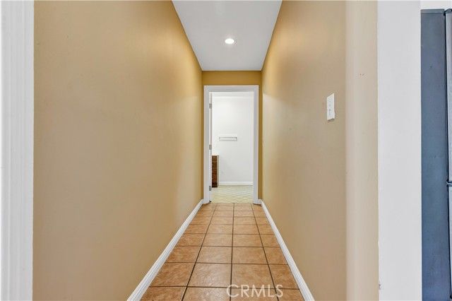 2641 S Catalina Street, Los Angeles, CA 90007