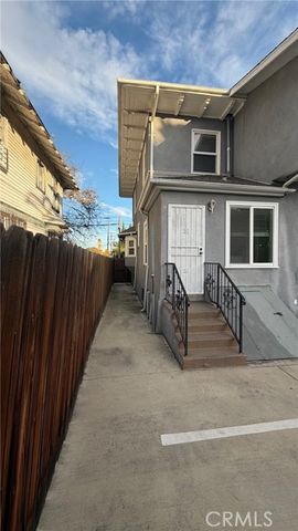 2641 S Catalina Street, Los Angeles, CA 90007