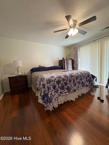 738 Holiday Island Road, Hertford, NC 27944