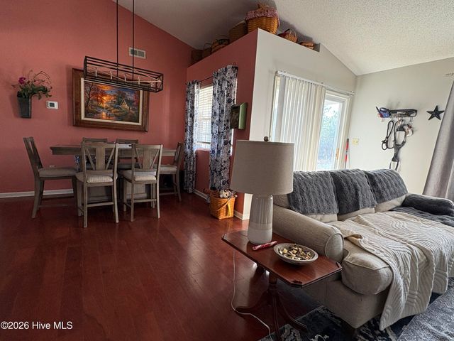 738 Holiday Island Road, Hertford, NC 27944