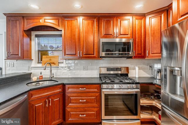 1016 SLOAN ST, Lititz, PA 17543