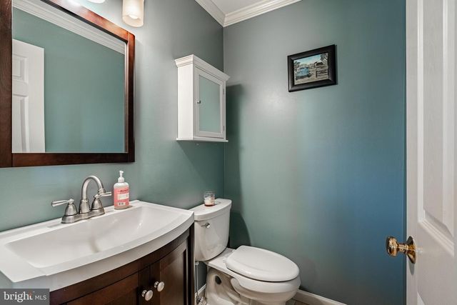 1016 SLOAN ST, Lititz, PA 17543