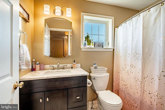 1016 SLOAN ST, Lititz, PA 17543