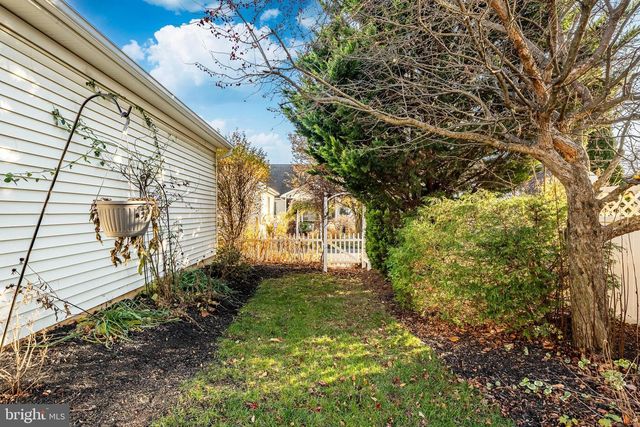 1016 SLOAN ST, Lititz, PA 17543