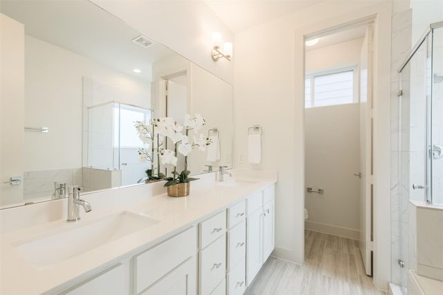 4817 Martin Oaks Lane, Houston, TX 77018