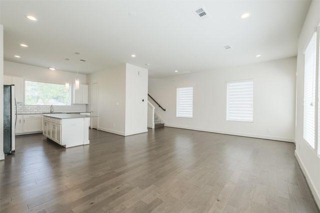 4817 Martin Oaks Lane, Houston, TX 77018