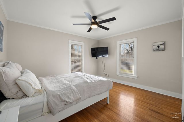 381 Douglas Avenue, Crystal Lake, IL 60014