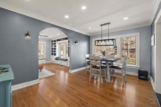 381 Douglas Avenue, Crystal Lake, IL 60014