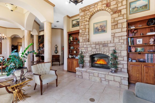 108 Oak Bend, Burnet, TX 78611