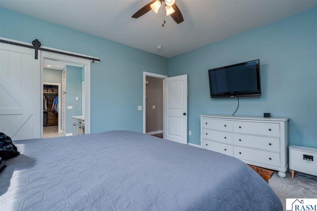 2232 Coventry Lane, North Mankato, MN 56003