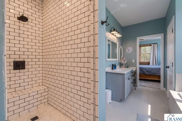 2232 Coventry Lane, North Mankato, MN 56003