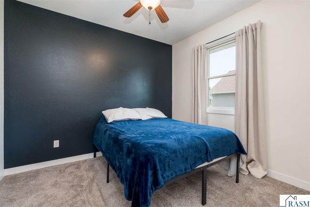 2232 Coventry Lane, North Mankato, MN 56003
