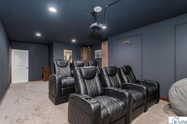 2232 Coventry Lane, North Mankato, MN 56003