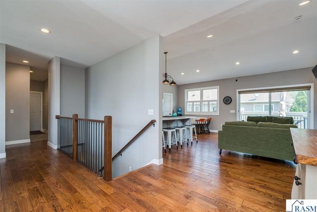 2232 Coventry Lane, North Mankato, MN 56003