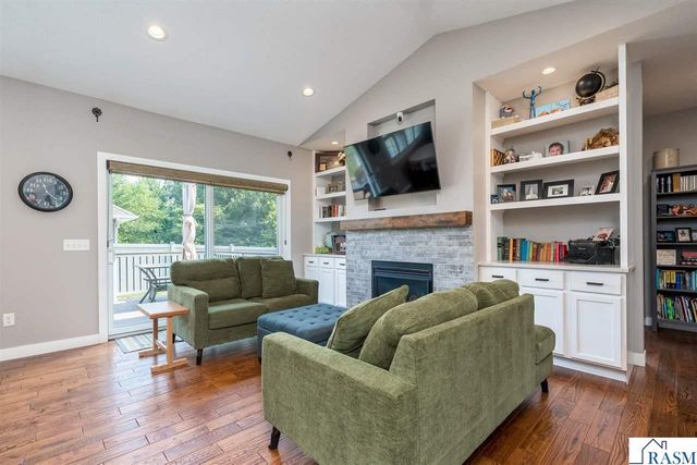 2232 Coventry Lane, North Mankato, MN 56003