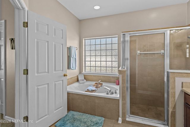 11714 RAINDROP Road, Jacksonville, FL 32219