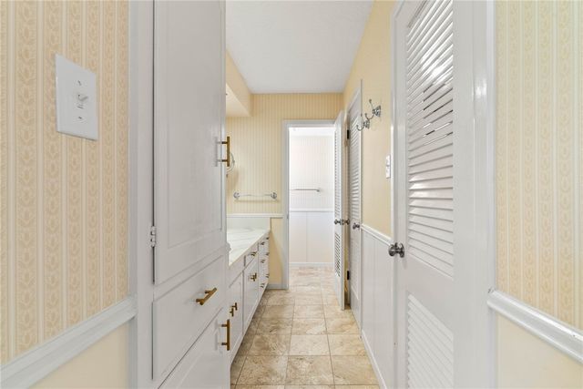 1905 Shores Lane, Rockport, TX 78382