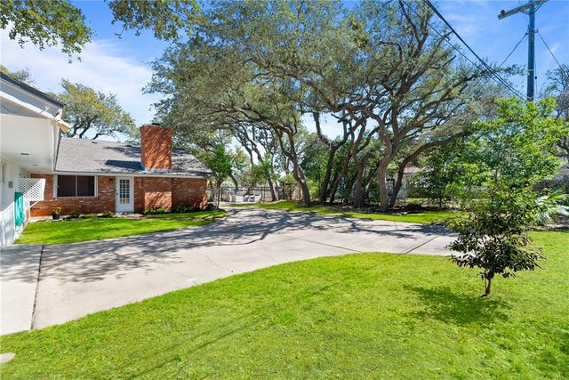 1905 Shores Lane, Rockport, TX 78382