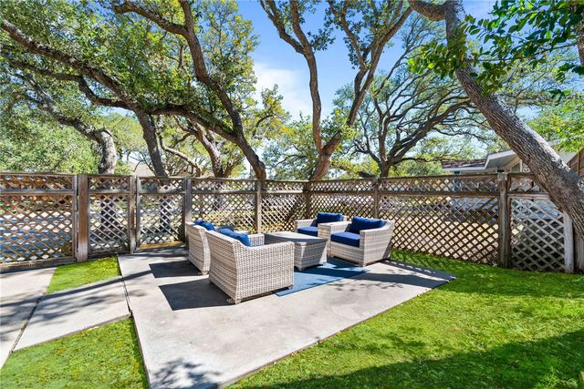 1905 Shores Lane, Rockport, TX 78382