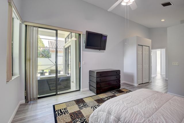 10201 Lexington Lakes Boulevard N, Boynton Beach, FL 33436