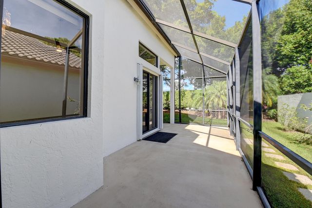 10201 Lexington Lakes Boulevard N, Boynton Beach, FL 33436
