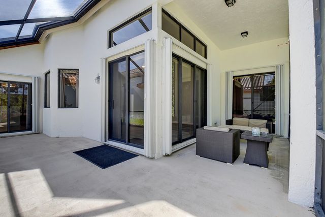 10201 Lexington Lakes Boulevard N, Boynton Beach, FL 33436