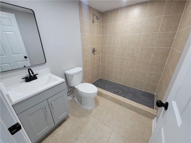 783 Rebecca NW Street, Lilburn, GA 30047