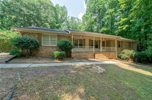 783 Rebecca NW Street, Lilburn, GA 30047
