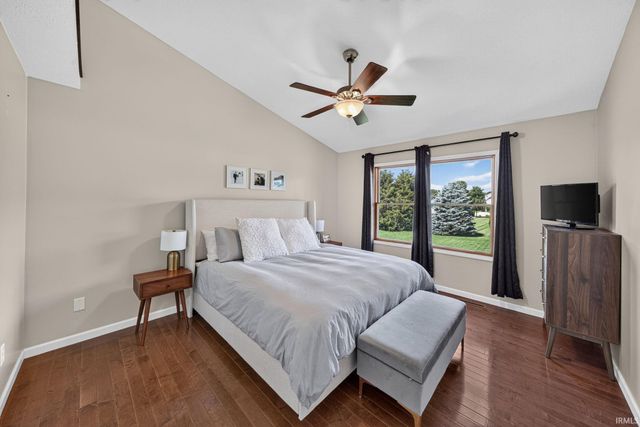 58565 Heather Pointe Drive, Osceola, IN 46561