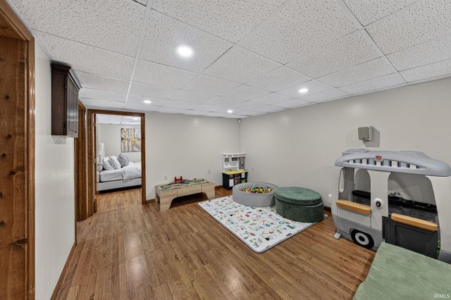 58565 Heather Pointe Drive, Osceola, IN 46561
