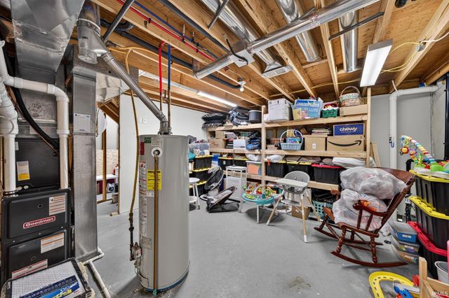 58565 Heather Pointe Drive, Osceola, IN 46561