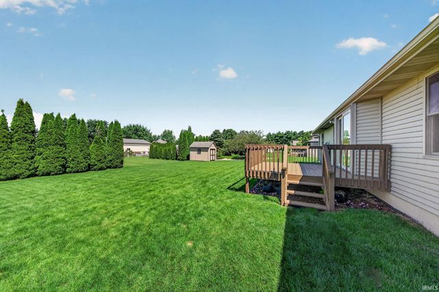 58565 Heather Pointe Drive, Osceola, IN 46561