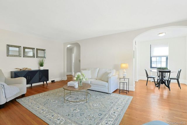 1273 North Avenue 5h Entrance 8, New Rochelle, NY 10804