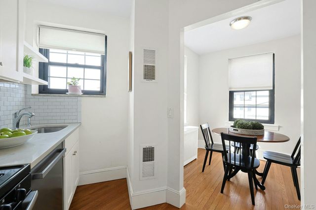 1273 North Avenue 5h Entrance 8, New Rochelle, NY 10804