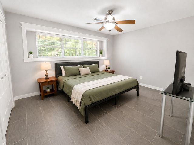 5902 Arboles Drive, Houston, TX 77035