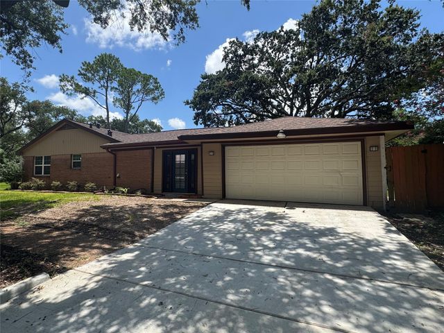 5902 Arboles Drive, Houston, TX 77035