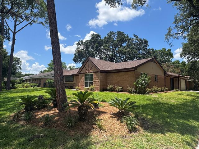 5902 Arboles Drive, Houston, TX 77035