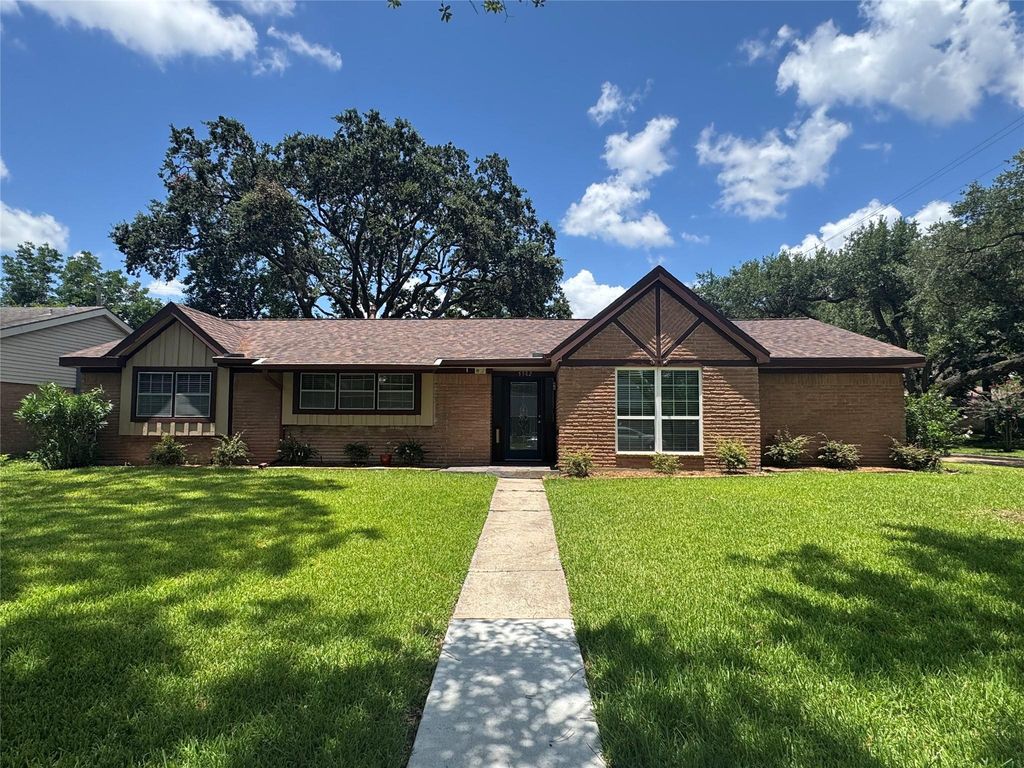 5902 Arboles Drive, Houston, TX 77035