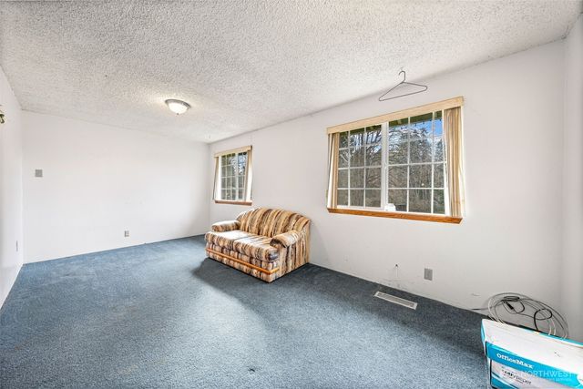 10514 365th Street Ct E, Eatonville, WA 98328