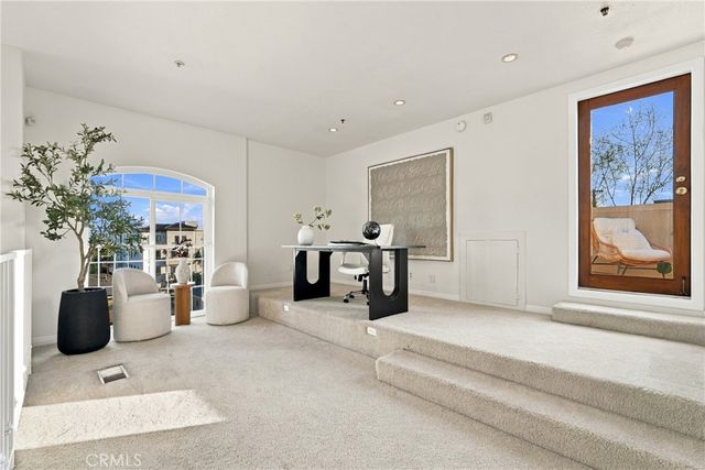 7122 La Tijera Boulevard H201, Los Angeles, CA 90045