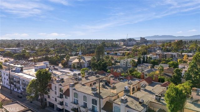 7122 La Tijera Boulevard H201, Los Angeles, CA 90045