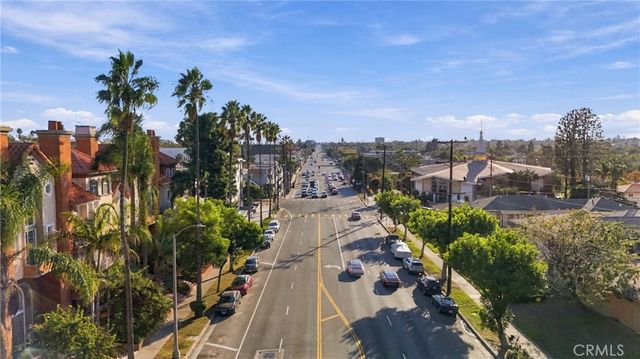 7122 La Tijera Boulevard H201, Los Angeles, CA 90045