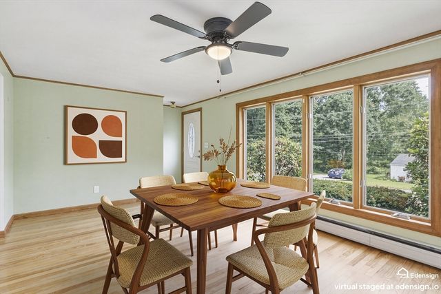52 Kendall St, Granby, MA 01033