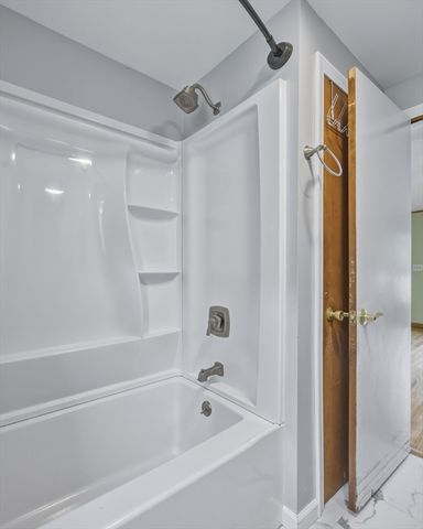 52 Kendall St, Granby, MA 01033
