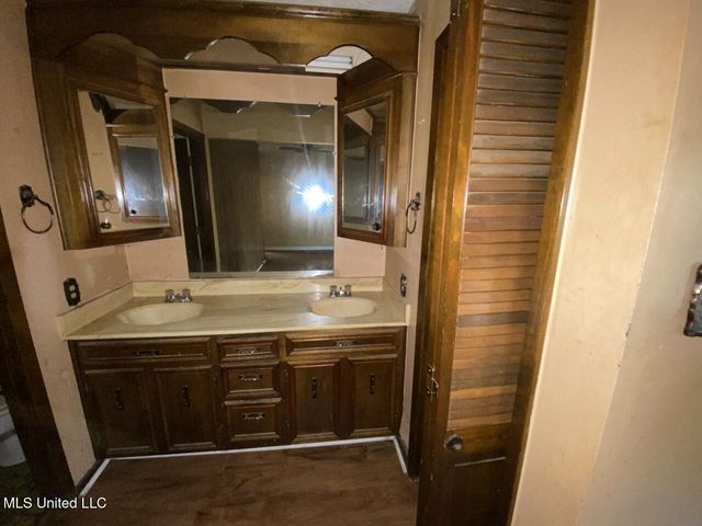 232 Trojan Drive, Pearl, MS 39208